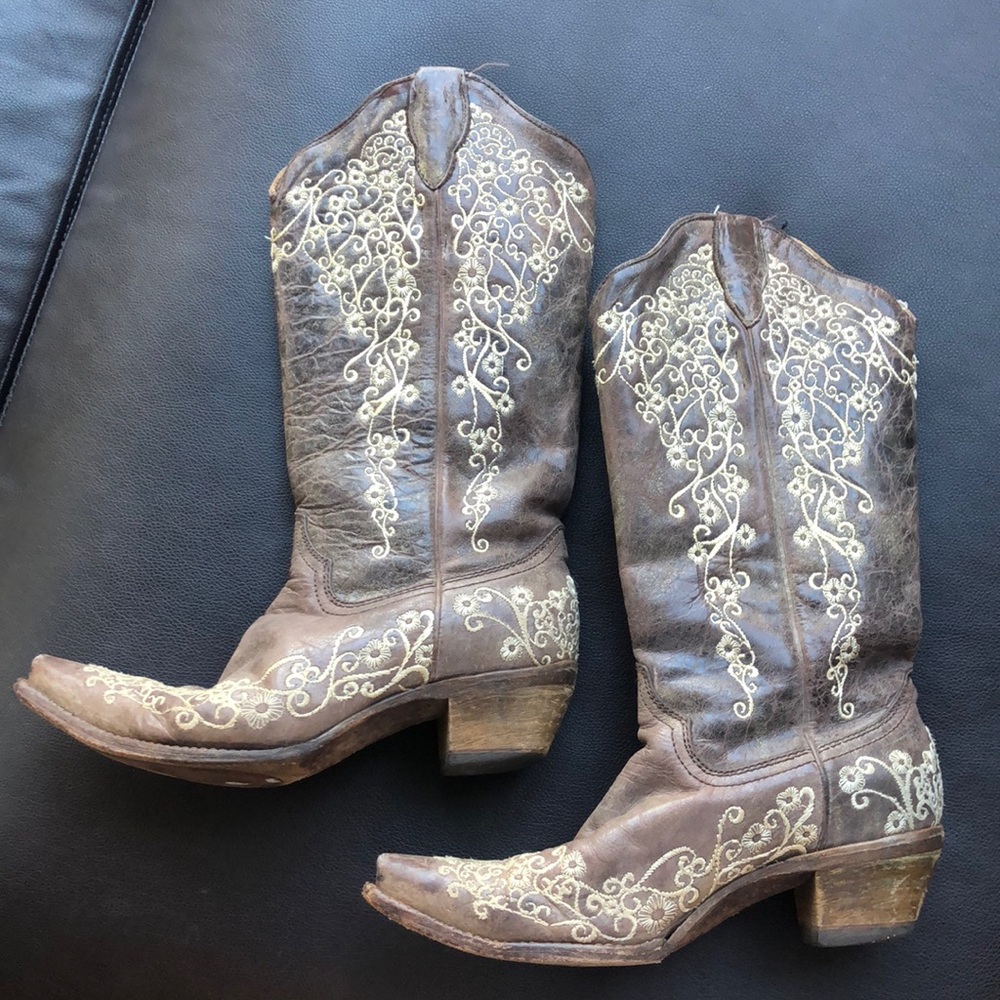 Women’s Corral Cowboy Boots size 7.5